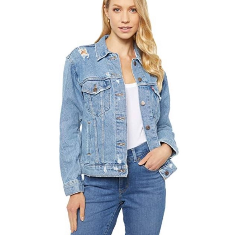 ❌❌SOLD❌❌LEVIS EX-BOYFRIEND TRUCKER JACKET, SI…